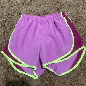 nike workout shorts!